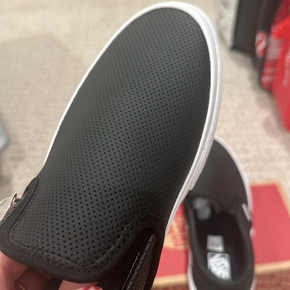Vans Leather slip ons - Picture 4 of 4